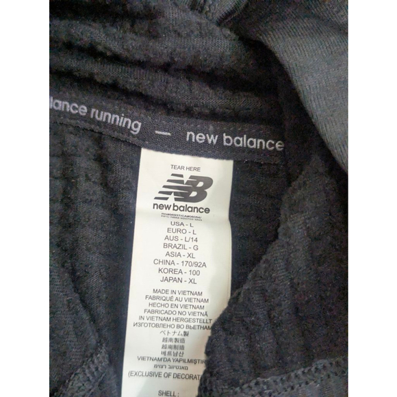 New Balance Running Heat Hoodie NWT Large Black - Picture 6 of 16